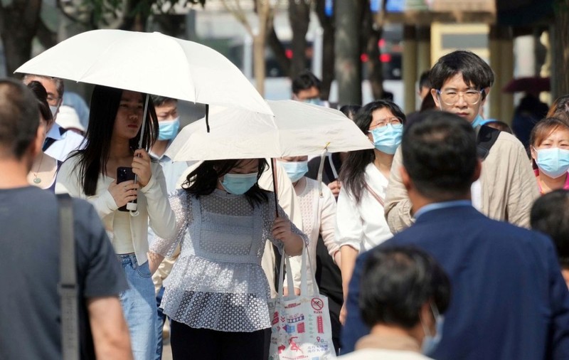 Val de caniculă în Beijing, unde a fost înregistrată cea mai călduroasă zi de iunie din ultimii 60 de ani
