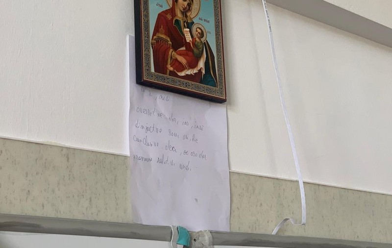 Ce căuta Dumnezeu la Bac. Copiuța de sub icoană și un mesaj pentru mult prea-cuviosul PSD: Nici concediul, nici pensia, nici sindicatul nu le-a dat El