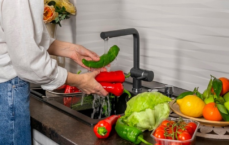 Tehnica „bulelor” pentru spălarea fructelor și legumelor