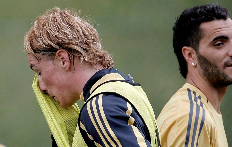 Fotbalistul Dani Güiza, campion european în 2008: ”Carantina trece cu bere rece”. În Spania, peste 1.000 de oameni au murit de coronavirus
