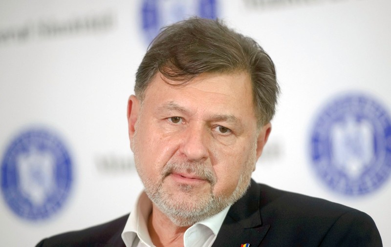 USR îl acuză pe Alexandru Rafila că a dat „pe șest” 21 de milioane de euro pentru consultanță către OMS. Cum răspunde ministrul