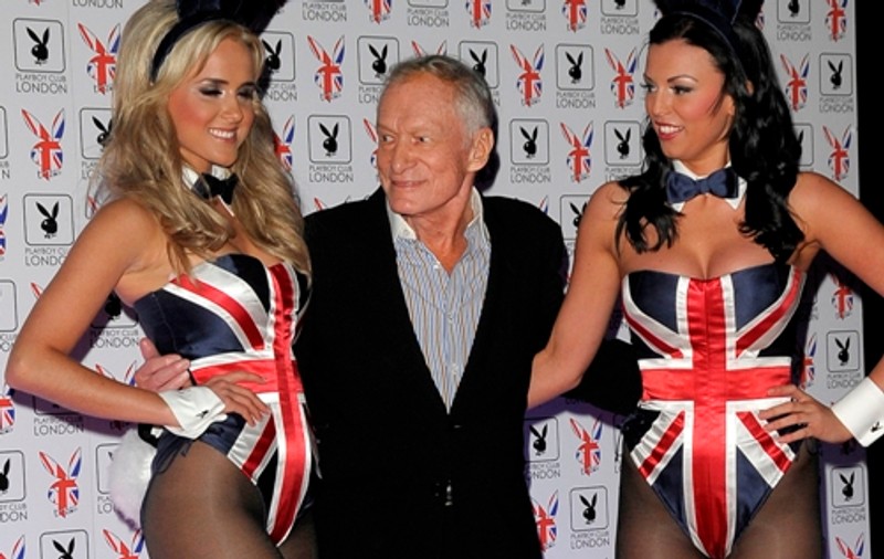 Fondatorul Playboy, Hugh Hefner, are o nouă iubită