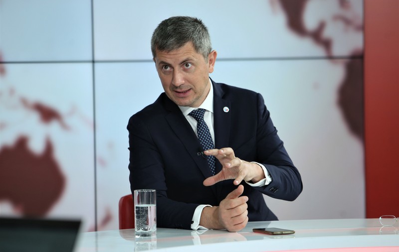 Dan Barna: ”Am votat pentru oameni noi în politică”﻿