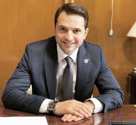 Sebastian Burduja