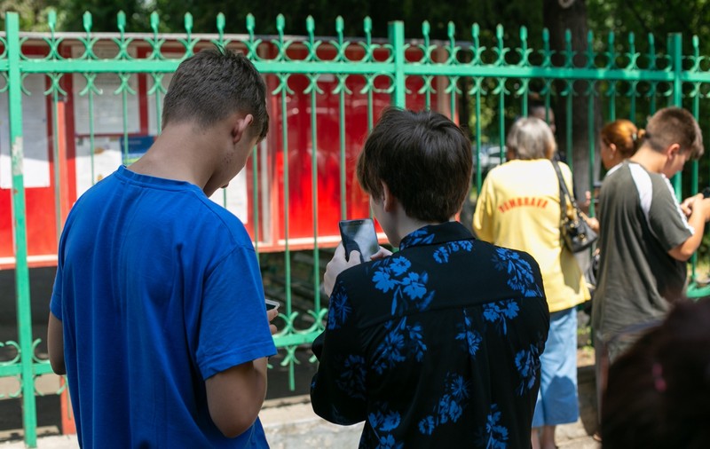 Care sunt cele mai bune 10 școli gimnaziale de stat la Evaluarea Națională 2026 și cine conduce clasamentul, în Iași