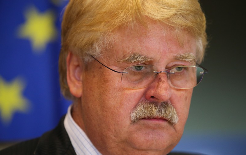 Europarlamentarul care a cerut activarea articolului 7 pentru România a lansat un nou avertisment