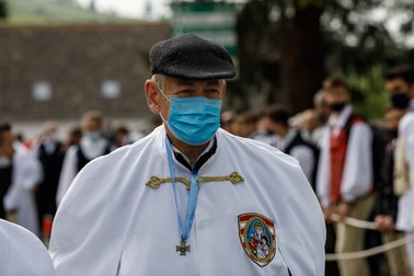 Cei care au participat la pelerinaj au avut de respectat mai multe măsuri, inclusiv purtarea măștii de protecție