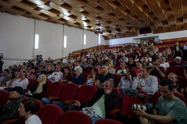 În timpul proiecției „R.M.N." la Ditrău | Foto: Vlad Chirea / Libertatea