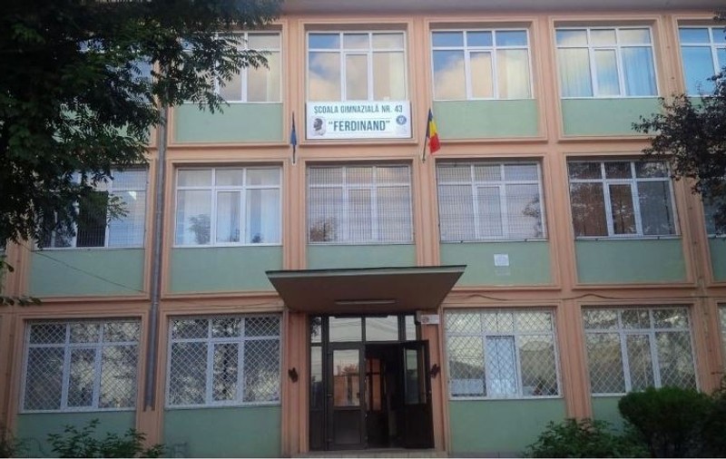 Învățătoare din Constanța, cercetată de polițiști după ce a bătut o elevă de 7 ani. A fost înregistrată când jignește copiii: „Tâmpita pământului!”