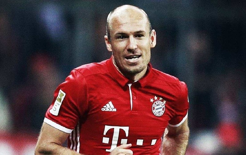 Zvonurile că Arjen Robben a murit s-au răspândit peste tot pe internet. De unde au pornit și cum a comentat fostul jucător de la Bayern