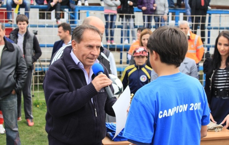 Lucian Bălan a înmânat premii copiilor din Voluntari