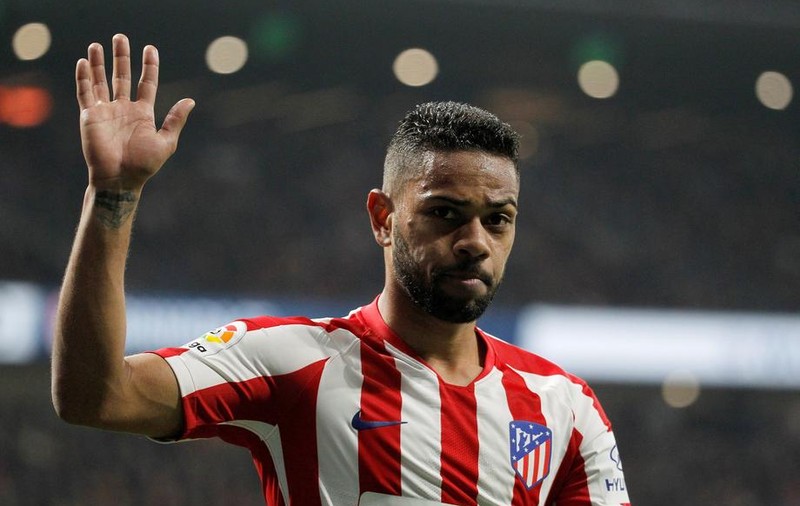 Panică la Atletico Madrid. Renan Lodi a fost depistat cu coronavirus