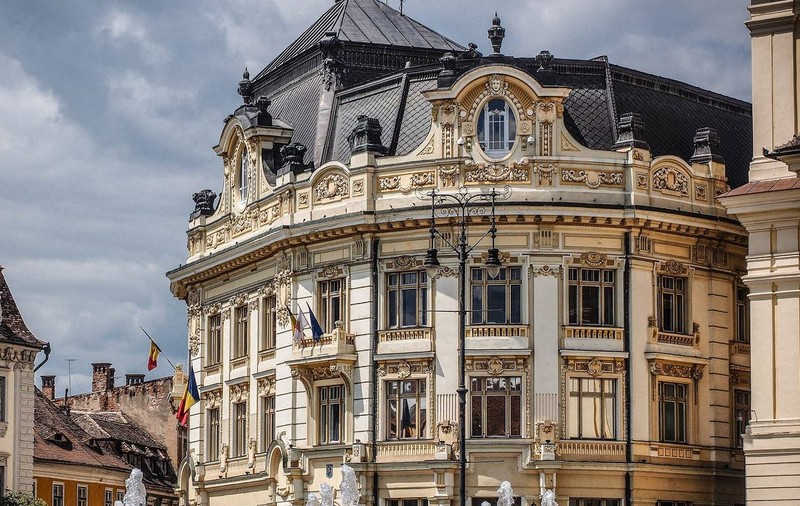 Eroare pe site-ul Primăriei Sibiu: „Un certificat de naștere pierdut trebuie adus în original”