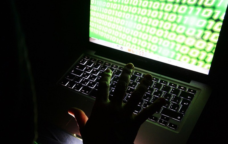 Spania susține că ”hackeri din China” au furat informații despre cercetările asupra unui vaccin împotriva COVID-19