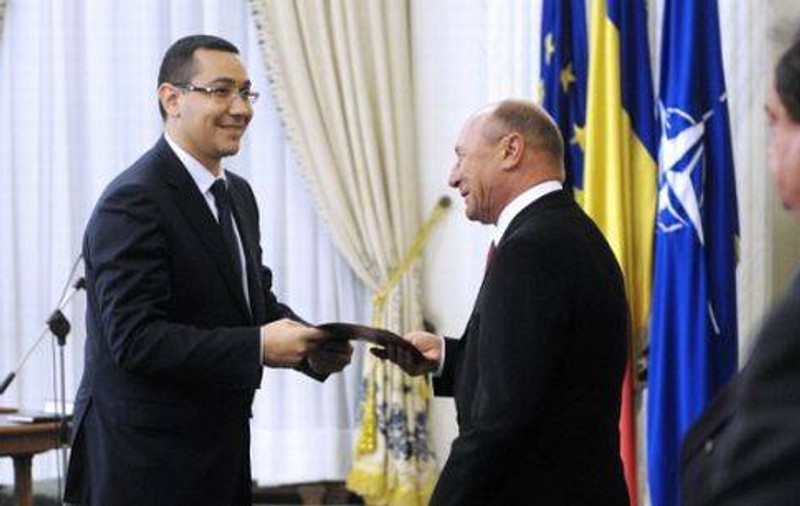 ANUNŢUL- BOMBĂ al lui PONTA. Care e mutarea dacă Băsescu pierde la vot, dar câştigă prin absenteism 