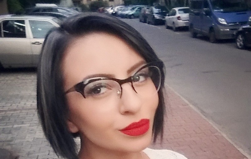 Giulia dispare din mediul online şi lansează teaser-ul “Ochii tăi”!