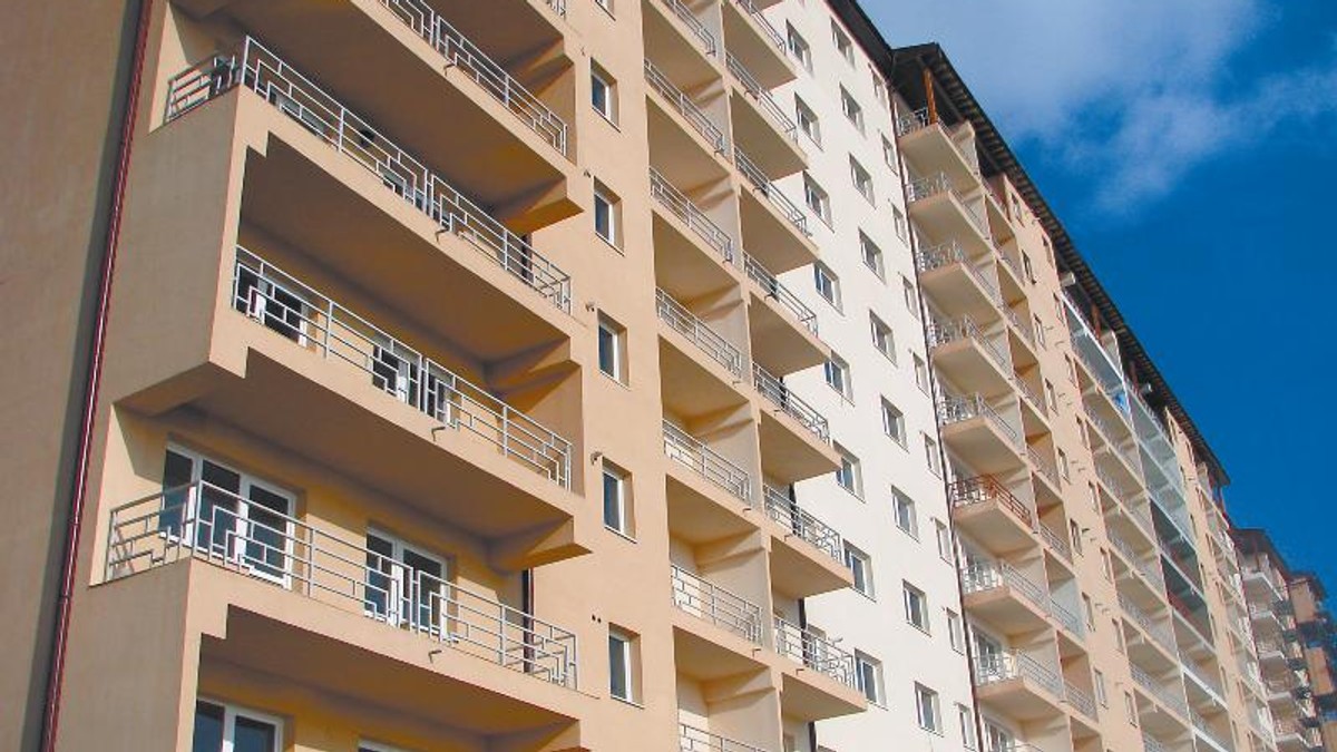 Cât costă să închiriezi o garsonieră în marile orașe. Chiriile, la maximul din 2012. București și Cluj se luptă pentru primul loc. Bloc garsoniere