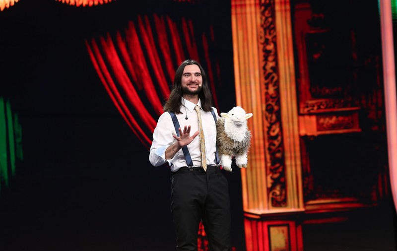Ventrilocii Daniele și Naimana s-au calificat în finala sezonului 16 iUmor: „Nici măcar mărul lui Adam nu se mișca!”