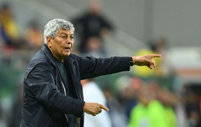 Mircea Lucescu a fost din nou internat de urgență. Cu ce probleme de sănătate se confruntă selecționerul României