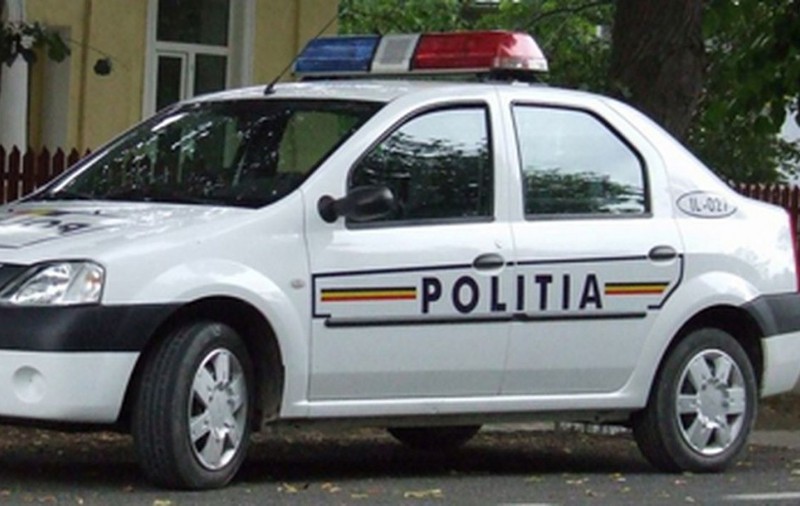 Angajaţi de la fabrica companiei Hexi Pharma sunt audiaţi la sediul Poliţiei Române