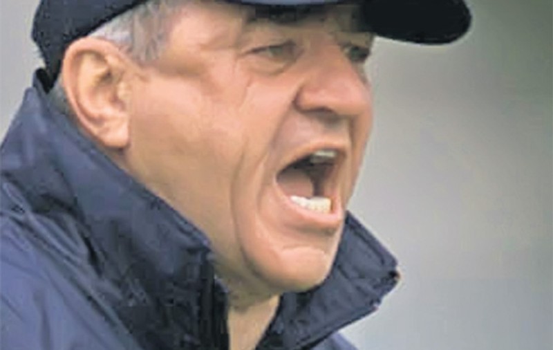 Adrian Porumboiu i-a zis marş «Dulăului» 