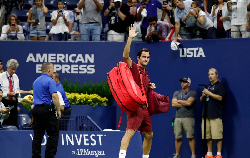 Roger Federer, eliminat de la US Open de australianul John Millman