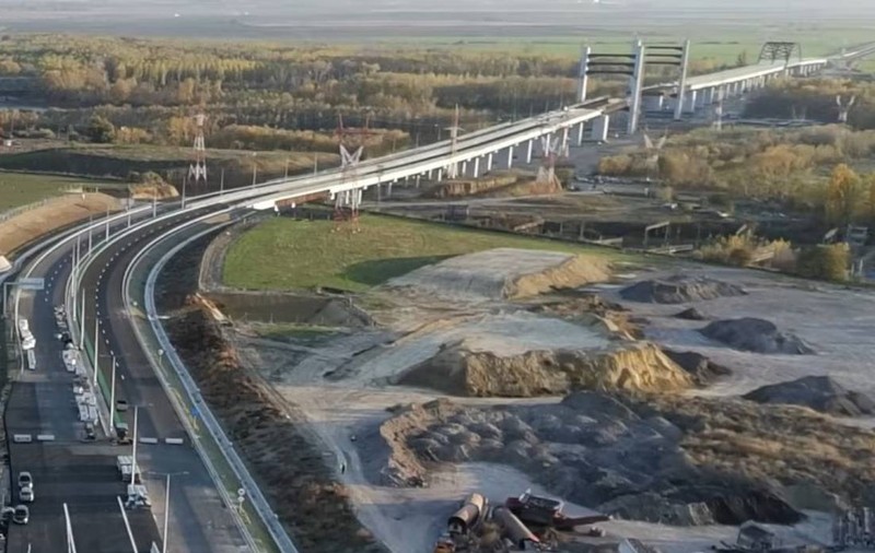 Drumul expres între Brăila și Galați nu va fi gata în 2025. Megalucrarea s-a împiedicat de podul hobanat peste Siret