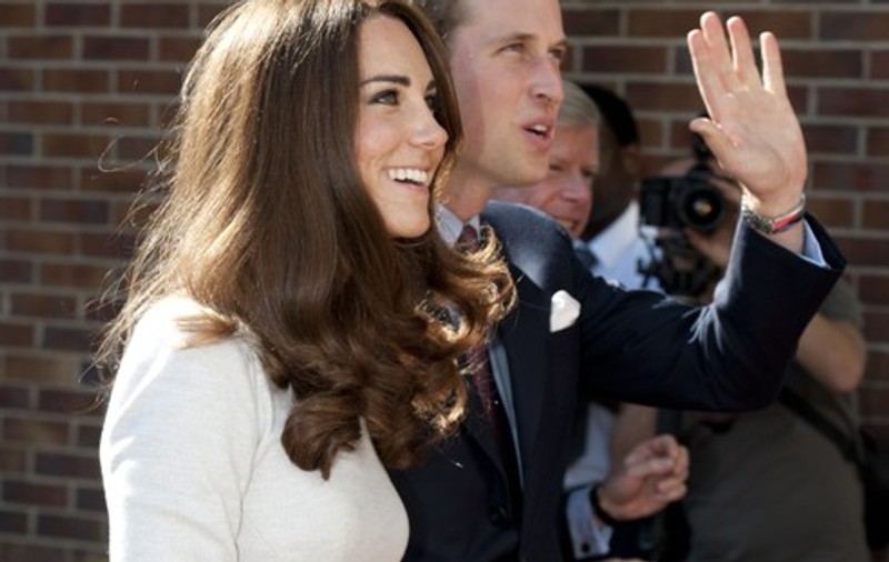 SCANDAL în ograda REGINEI! PĂRINȚII lui KATE MIDDLETON, ANCHETAȚI într-un caz de EXPLOATARE! Vezi ce salarii de mizerie au muncitorii afacerii lor!