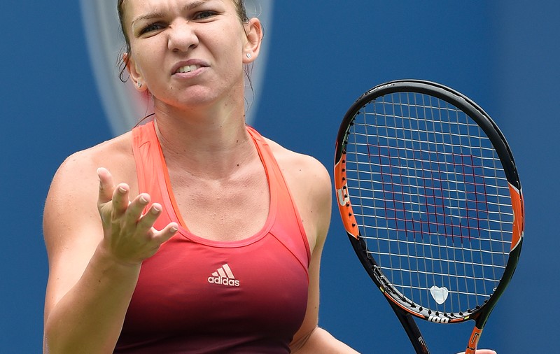 Simona Halep își prezintă buletinul medical, după abandonul de la Beijing: ^”Primele dureri le-am simțit la Guangzhou, apoi puțin și la Wuhan, iar aici a fost și mai rău”. Participarea la Turneul Campioanelor, în pericol