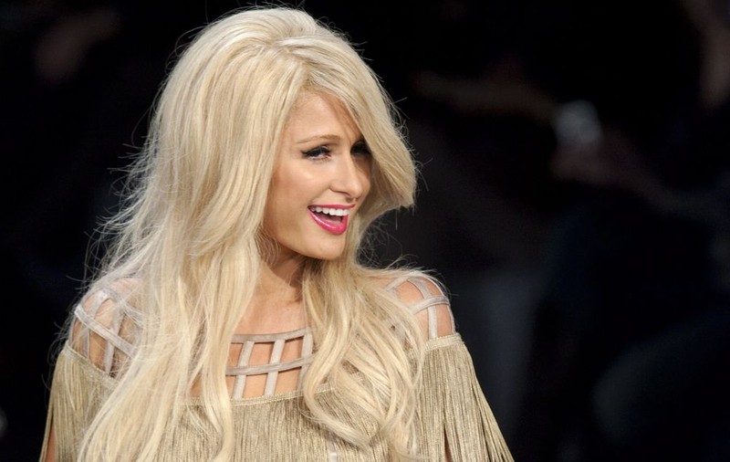 Paris Hilton a fost arestată în Africa de Sud pentru posesie de droguri