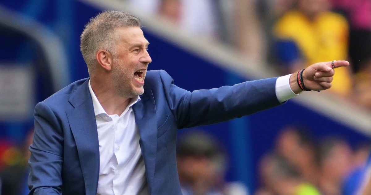 17 iunie 2024, Bavaria, Munchen: Fotbal, UEFA Euro 2024, Campionatul European, România - Ucraina, Munich Football Arena, Antrenorul României Edward Iordănescu reacționează pe linia de fund. Foto HEPTA © Peter Kneffel/dpa via ZUMA Press