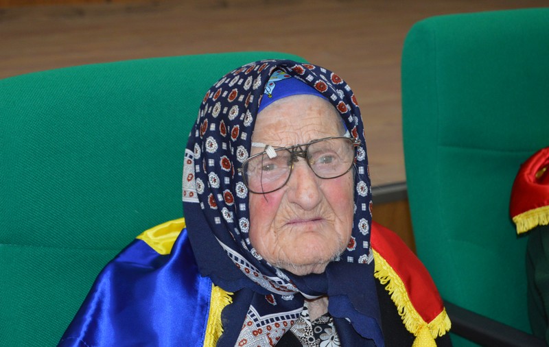 REPORTAJ/Mesajul tulburător al unei bătrâne de vârsta României Mari: ”Să se găsească un conducător care să ne aducă acasă copiii” (VIDEO)