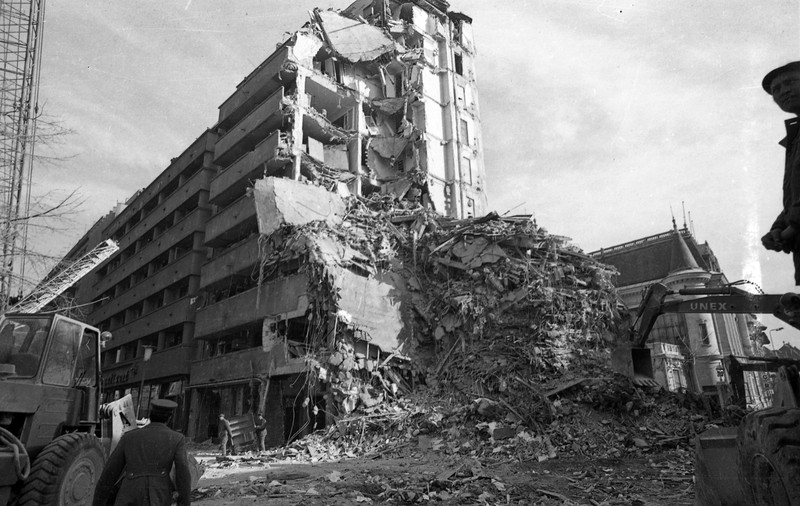 VIDEO. 4 martie 1977, ora 21:22. Noaptea pe care România nu o va uita niciodată. Cifre seci și povești tragice: „Părinții mei au murit îmbrățișați”