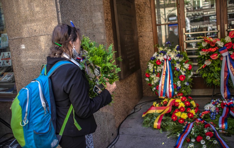 Cehii trimit Ucrainei câte 1.968 de coroane în memoria invaziei sovietice din 1968, de la Praga