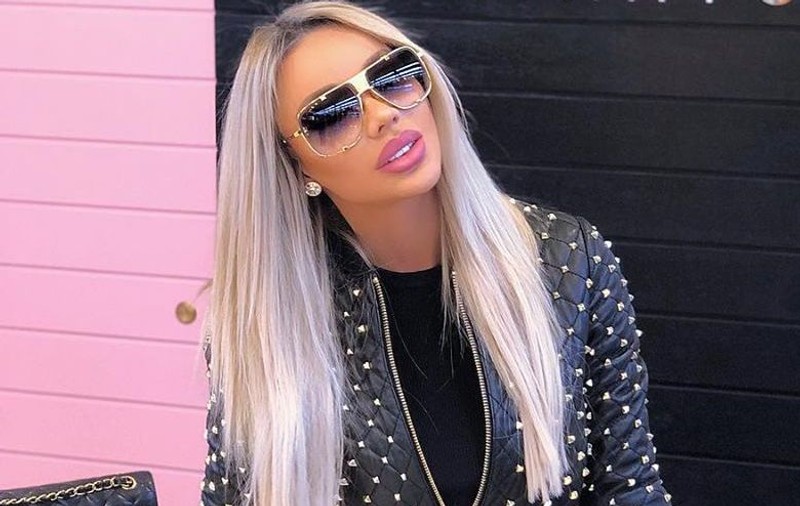 Ce a făcut Bianca Drăgușanu imediat ce a ajuns cu amorezul Alex Bodi la Hong Kong. "Nici eu, nici al meu"