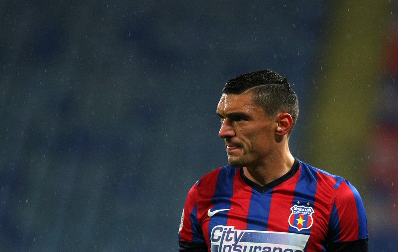 Scandal la Steaua! Gigi Becali nu-l mai vrea pe Keşeru