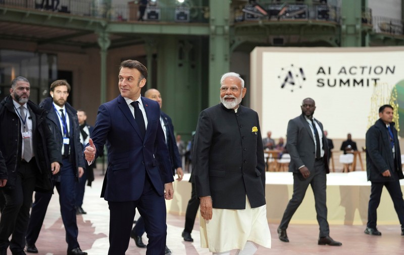 Investiție de peste 100 de miliarde de euro a guvernului francez în inteligența artificială. Macron vrea să țină pasul cu SUA și China