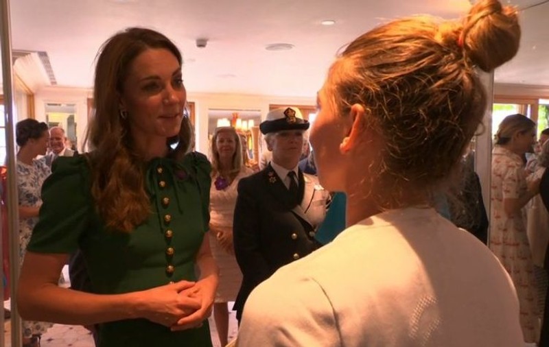 VIDEO | Simona Halep, felicitată de Kate Middelton. Momentul în care sportiva o întâlnește pe ducesa de Cambridge