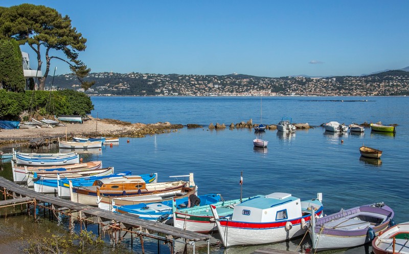 The small harbor of Cap de Antibes on the French Riviera in the South of France.,Image: 895732956, License: Royalty-free, Restrictions: , Model Release: no