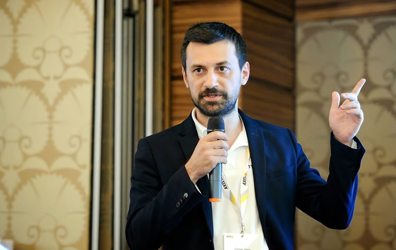 VIDEO / Consultantul care a remarcat știrea falsă despre violența taximetriștilor spune că riscul propagării acestor articole este să se ajungă la învrăjbire și radicalizare