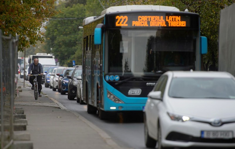 9 din 10 orașe din topul celor blocate de ambuteiaje în Europa Centrală și de Est sunt din România