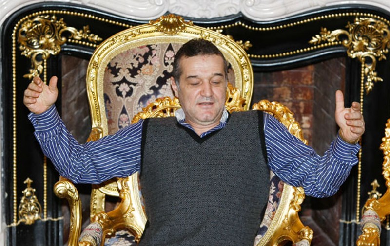 Steaua a câştigat titlul, dar ADEVĂRATUL ÎNVINGĂTOR este Gigi Becali! Vezi CÂŢI BANI îi vor intra în conturi!