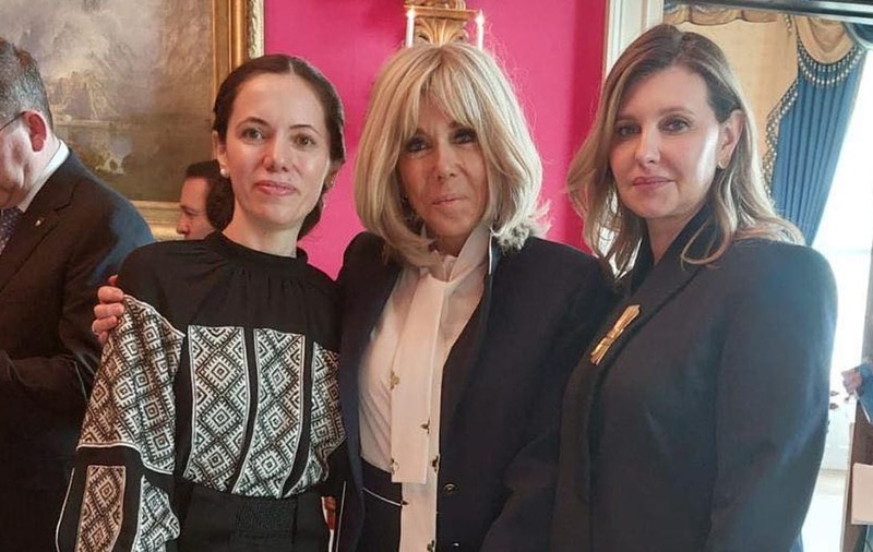 Mirabela Grădinaru, analizată atent de designeri, după vizita în SUA: „Mai are mult de lucru”. Greșelile vestimentare făcute de partenera lui Nicușor Dan