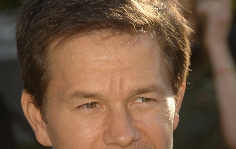 Familia Beckham îl enervează pe Mark Wahlberg