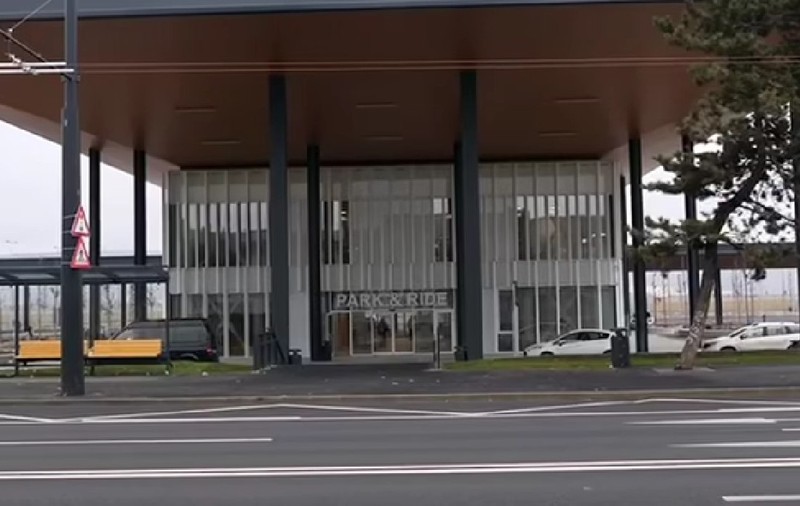 Cât costă o zi de parcare la Aeroportul din Cluj: „Din iulie, tarife mai ieftine”