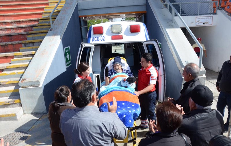 Familia i-a îndeplinit o ultimă dorință unui bătrân bolnav. Acesta a vizitat pentru ultima oară stadionul care a fost a doua lui casă