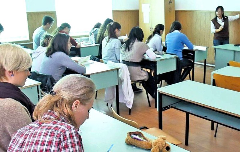 Liceenii ar putea studia, opțional, Teoria cunoaşterii, Inteligenţă ecologică sau Finanţe personale