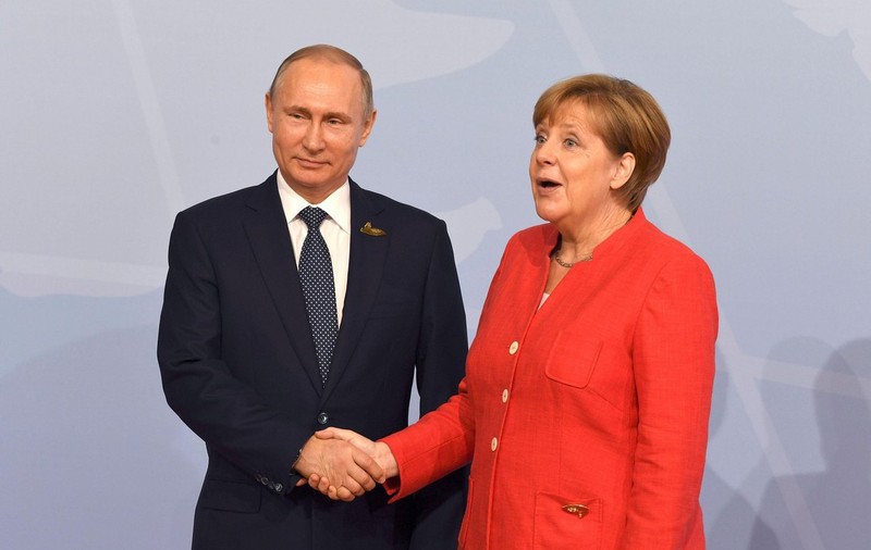Kremlinul oferă, în urma unei declarații controversate a Angelei Merkel, un nou motiv pentru care Rusia a invadat Ucraina