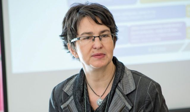 Dr. Dana Craiu