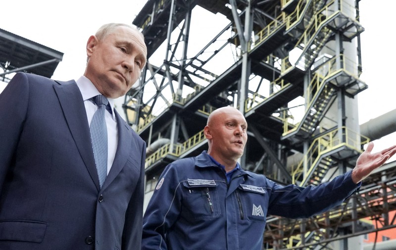 Resursele financiare ale Rusiei sunt pe terminate, Putin rămâne fără bani de război în câteva luni
